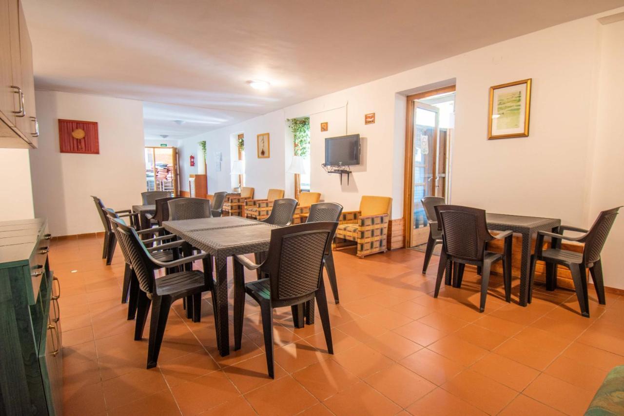 Beach Hostel Балатонбоглар Экстерьер фото